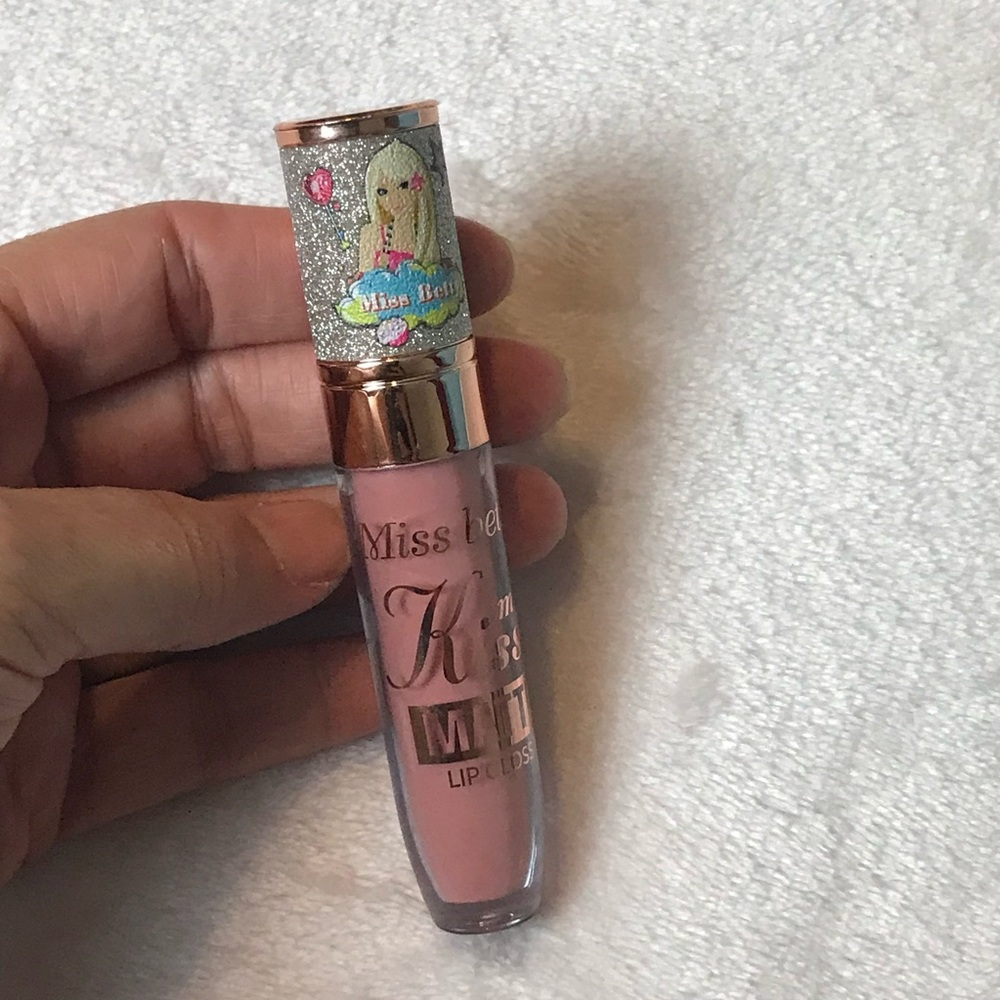 ✨✨5/$10✨✨ Miss Betty Kiss Me Matte Lip Gloss Long Lasting New Without Box. - Picture 5 of 6